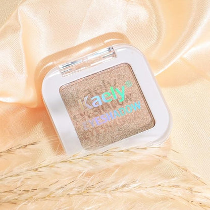 evpct Light Nude Brown Shimmer Single Eyeshadow Palette Makeup for Older Women, Iced Latte Glitter Sparkle Cream Eye Shadow Palette Brightener Makeup for Older Women, High Pigment Monochrome Eyeshadow