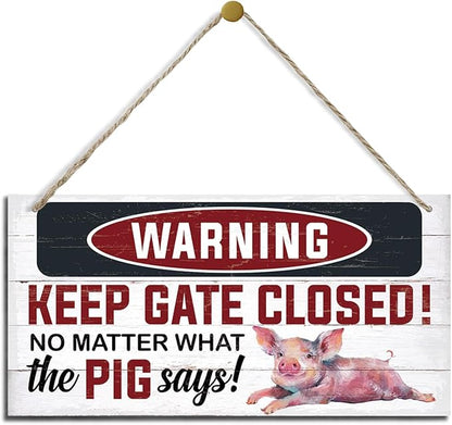 Rustic Warning Gate Plaque - Decorative Wooden Pig Sign for Farm Fence & Wall Gate Decor