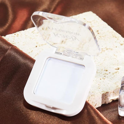 evpct Matte White Eyeshadow Singles, White Matte Cream Powder Eye Shadow Palette Makeup for Older Women, High Pigment Waterproof Monochrome Mini Eyeshadow Palette, sombra de ojos