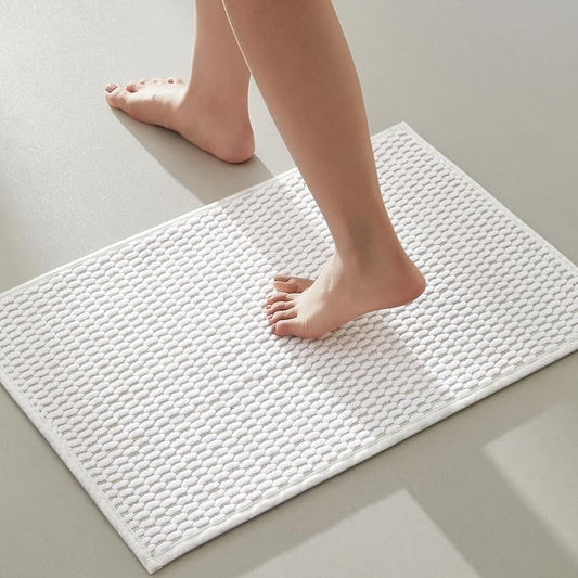 Bathroom Rugs Non Slip Washable, Super Absorbent Thin Bath Mat Small Quick Dry Low Pile Bathroom Rug, White 16"x24"
