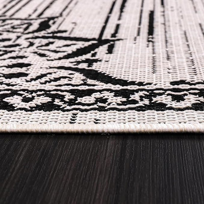 CAMILSON Outdoor Rug, 5x7 Medallion White Black Modern Area Rugs for Indoor and Outdoor Patios, Kitchen and Hallway Mats, Washable Porch Deck Outside Carpet (Medallion White, 5 x 7)