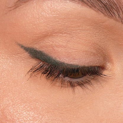 Scandinavia Green Waterproof Eyeliner Pencil - Vegan, Hypoallergenic, Smudge-Proof Gel Eyeliner - Anti-Aging Properties