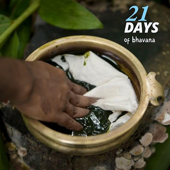 Tatsat Ayurvedic Herbal Kajal | Natural, Lead-Free & Chemical-Free Eye Care | Soothing Formula for Everyday Use | Safe for All Skin Types | Made with Triphala, Chakshushya Herbs, Castor Oil etc