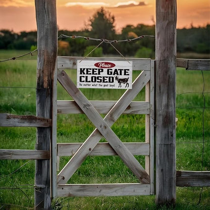 Warning Signs, Keep Gate Closed Goat Sign, Decorative Wood Hanging Wood Plaque, Warning Animal Goat Sign, Funny Novelty Caution Goat Sign for Farm Fence Decor, Farmhouse Home Decor, Gate Sign