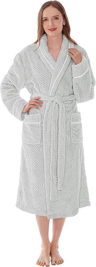 PAVILIA Women Plush Fleece Robe, Soft Textured Bathrobe, Lady Cozy Spa Long Robe