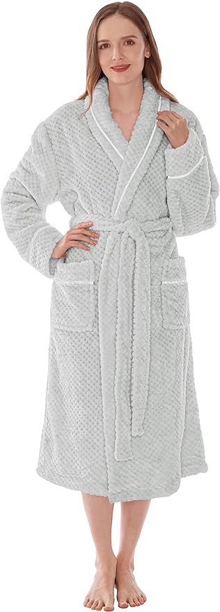 PAVILIA Women Plush Fleece Robe, Soft Textured Bathrobe, Lady Cozy Spa Long Robe