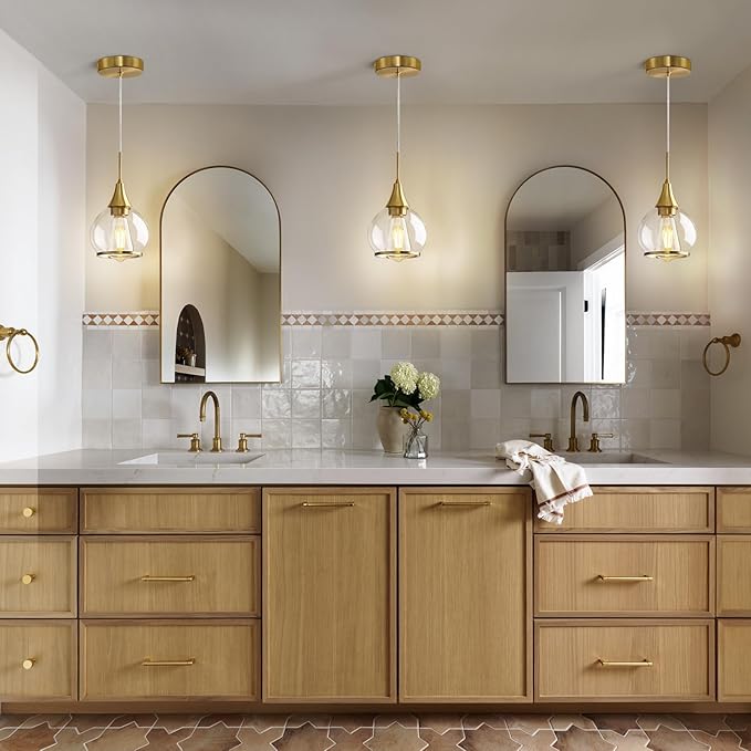 Pendant Light Fixtures Kitchen: Brushed Gold Farmhouse Island Light with Clear Glass - 6 Inch Mid Century Globe Kitchen Lighting Chandeliers Ceiling for Dining Room