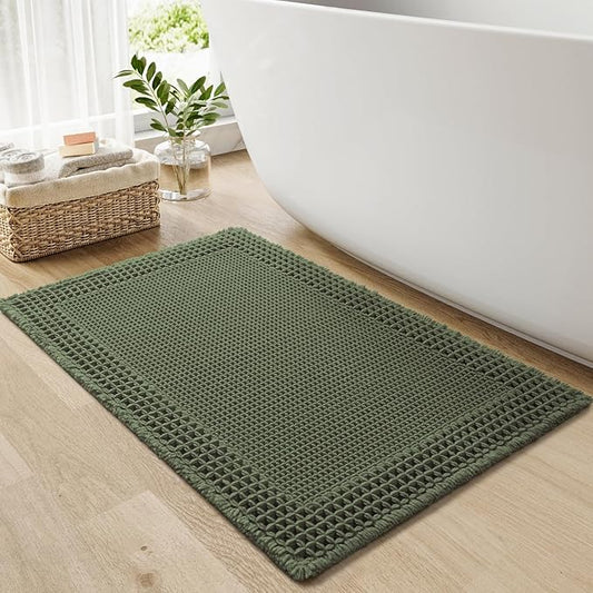 RESARE Waffle Bath Mat for Bathroom, Super Absorbent Bathroom Rugs Non Slip Machine Washable, Ultra Soft Quick Dry Boho Bath Rugs with Tassels for Floor, Upgraded Bordered Design, 17"x24" Green