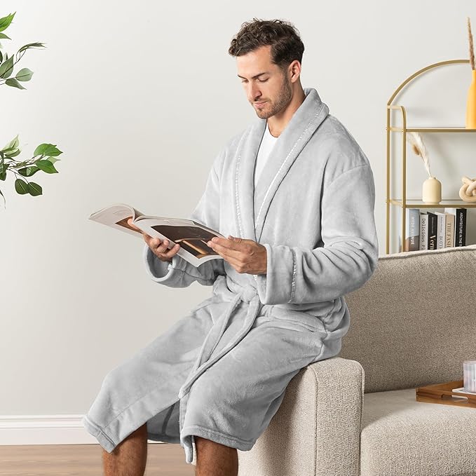 PAVILIA Mens Soft Robe | Warm Fleece Robes for Men, Soft Spa Bathrobe with Shawl Collar and Pockets