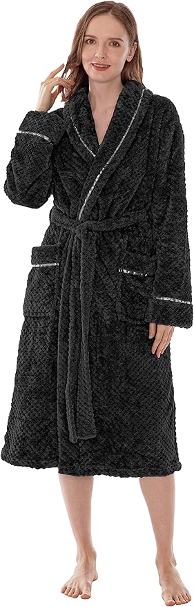 PAVILIA Women Plush Fleece Robe, Soft Textured Bathrobe, Lady Cozy Spa Long Robe