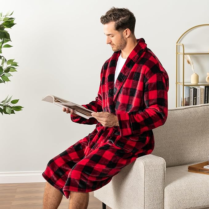 PAVILIA Mens Soft Robe | Warm Fleece Robes for Men, Soft Spa Bathrobe with Shawl Collar and Pockets