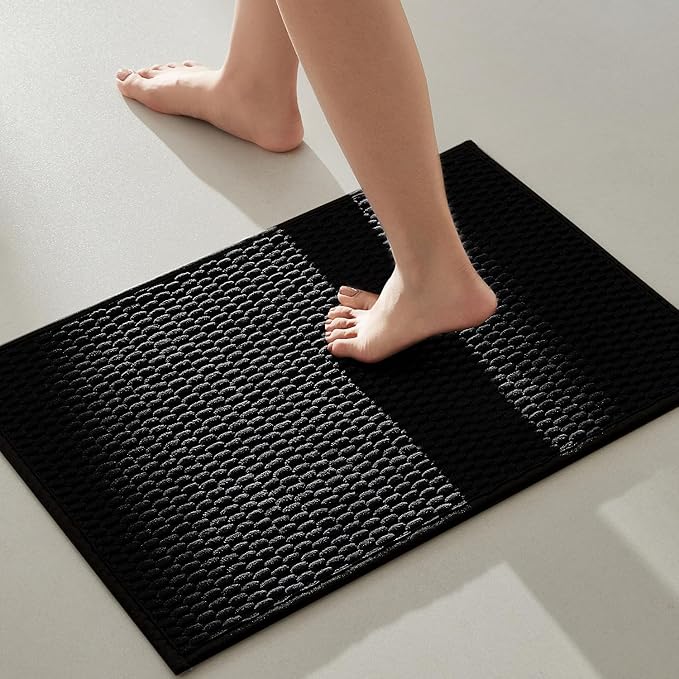 Black Bathroom Rugs Non Slip Washable, Super Absorbent Thin Bath Mat Small Quick Dry Low Pile Bathroom Rug, Black 16''x24''