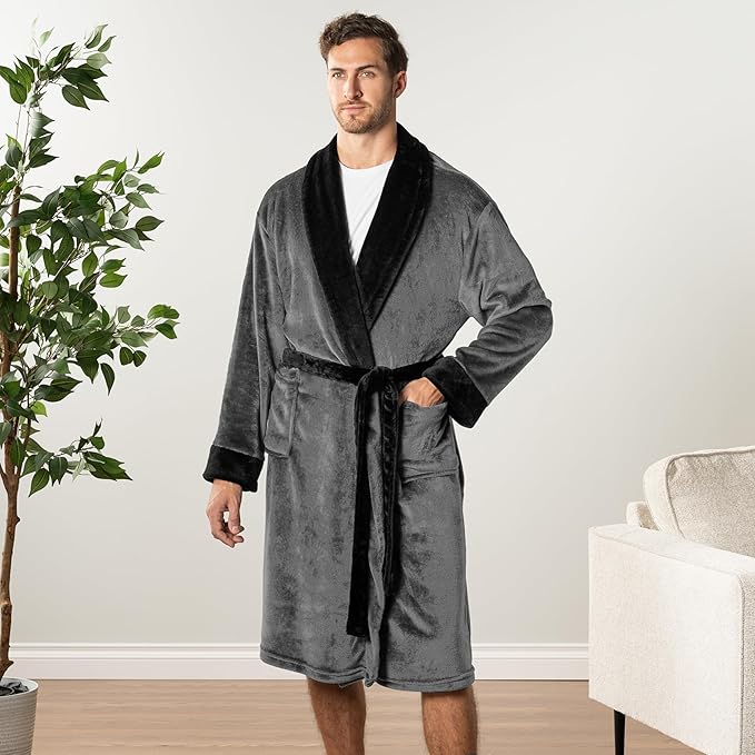 PAVILIA Mens Soft Robe | Warm Fleece Robes for Men, Soft Spa Bathrobe with Shawl Collar and Pockets