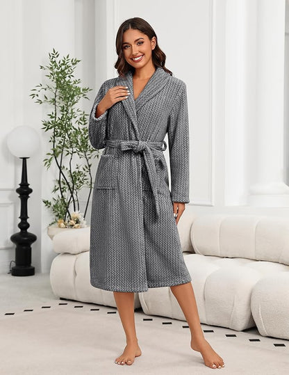 Ekouaer Women's Robe Plush Soft Long Bathrobe Cozy Warm Shawl Collar Spa Robe with Pockets