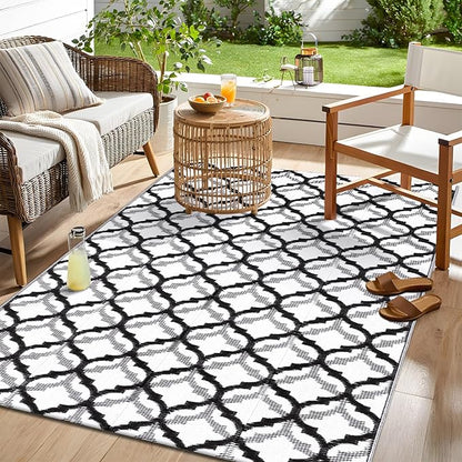 OLANLY Reversible Outdoor Rug 5x8 ft Clearance, Waterproof Outdoor Plastic Straw Rug with Interlacing Pattern, RV Mat for Patio, Camping, Balcony, Deck, Backyard, Black & White