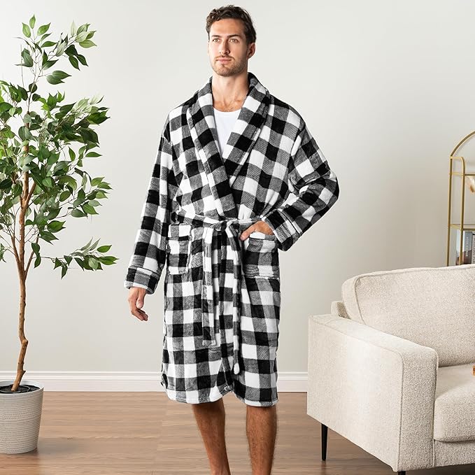PAVILIA Mens Soft Robe | Warm Fleece Robes for Men, Soft Spa Bathrobe with Shawl Collar and Pockets