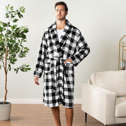 PAVILIA Mens Soft Robe | Warm Fleece Robes for Men, Soft Spa Bathrobe with Shawl Collar and Pockets