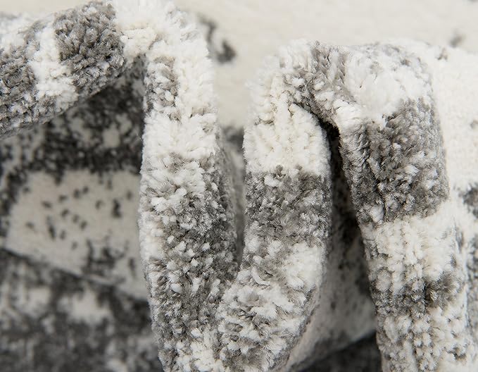 Unique Loom Rosso Collection Vintage, Geometric, Bohemian, Traditional, Distressed, Southwestern Area Rug, Rectangular 8' 0" x 10' 0", Light Gray/Ivory